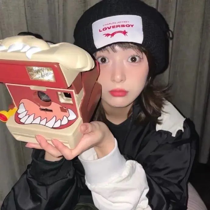 安蒂冈妮：为爱赴罪海报